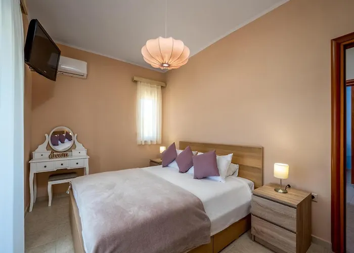 Sunny Garden 度假居 *