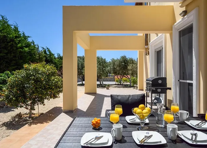 Sunny Garden Tatil Evi