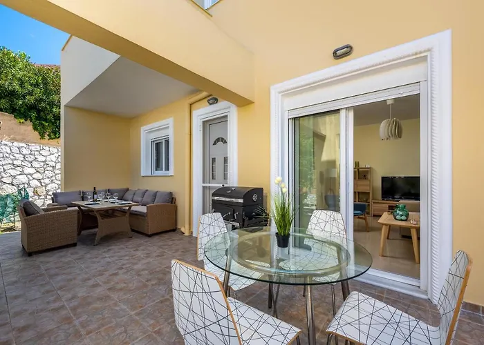 Sunny Garden * Pastida