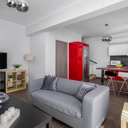 Sunny Garden Дом отдыха Пастида